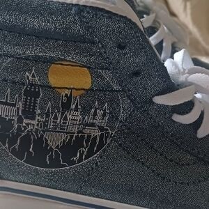 Vans x Harry Potter High Top Sneakers – Big Kid 6 / Women’s 8